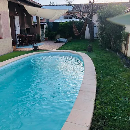 度假居 With Pool *