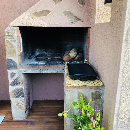 With Pool 度假居 *